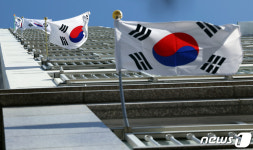 오늘은 105주년 3.1절입니다