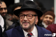 "가자지구를 위한 것" 보궐 당선 후 외친 英 조지 갤러웨이 [통신One]