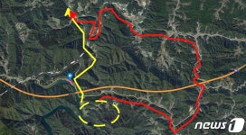 낙석 규모 1500톤…충주 26번 군도 응급복구에만 한 달