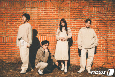 몽니스샵일산풍산역점 | 몽니 "19년 활동 비결은 의리, 이젠 가족처럼 가고 있어" [N인터뷰]②