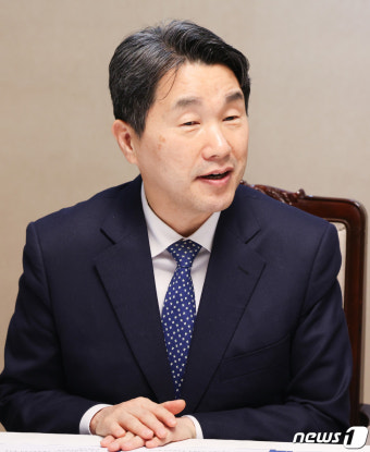 인사말하는 이주호 사회부총리