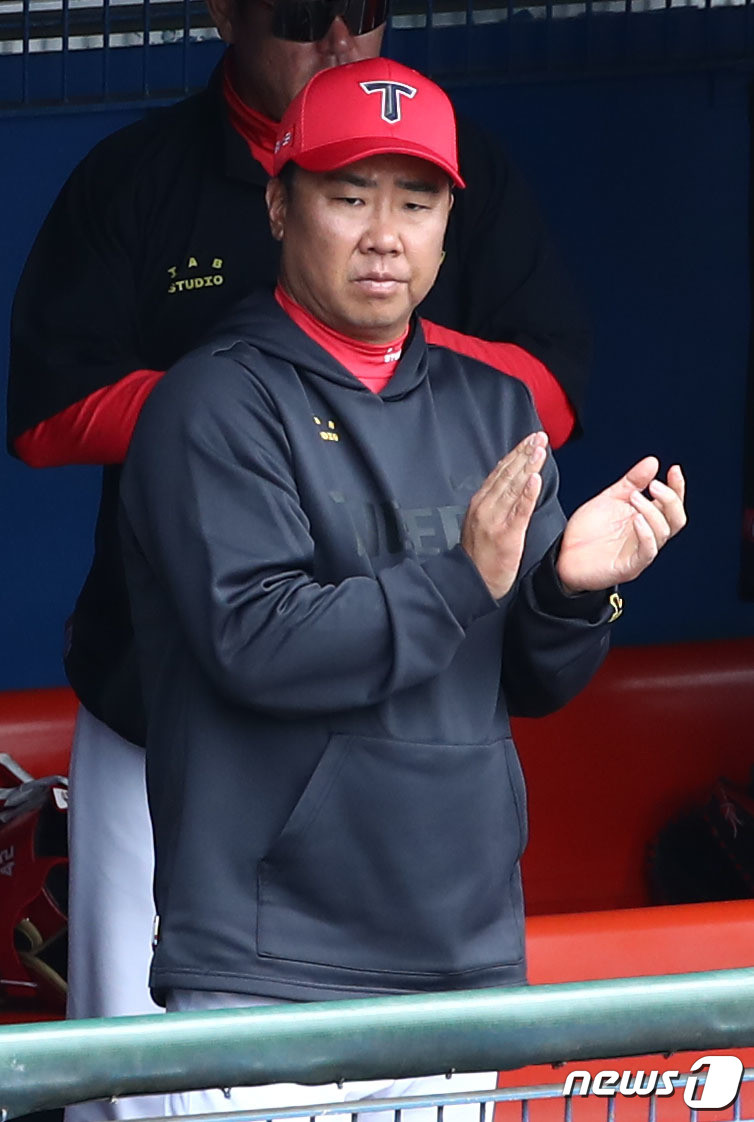 KIA 타이거즈, KT 위즈에 4연패 막는 승리 찾을까? 시즌 준비 박차Efforts to Break 4-game Losing Streak Against KT Wiz to Step up Season Preparation