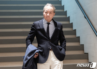 비대위 제3차 회의 참석하는 주수호 홍보위원장