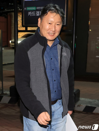 비공개 긴급 의총 마친 김창수 전의교협 회장