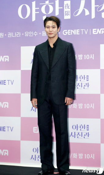 주원 '야한 사진관' 까칠한 사진사