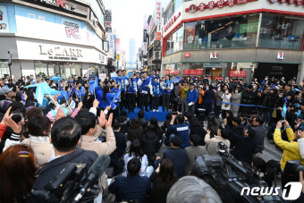 대전 시민들 찾은 이재명 대표