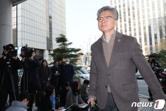 김택우 의협 비대위원장 경찰 조사 출석