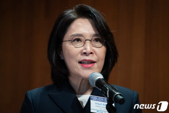 축사하는 강인선 외교부 2차관
