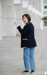 이금희  故 송해처럼…평생 방송인으로 사는 것이 내 목표 [아나:바다]③