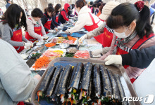 사랑과 정성으로 20주년 맞은 사랑해밥차