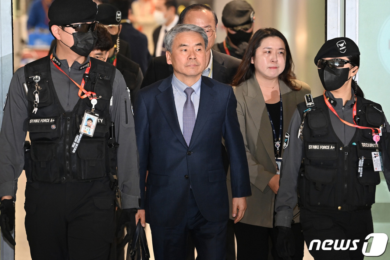 해병특검, 이종섭 전 국방부 장관 해외 도피 의혹 수사 심도화