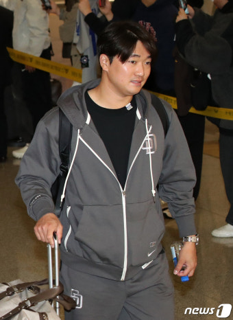 '개막전 불발' 출국하는 고우석