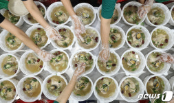 농식품부, 삼계탕 수출 1위 하림과 수출 확대 방안 논의