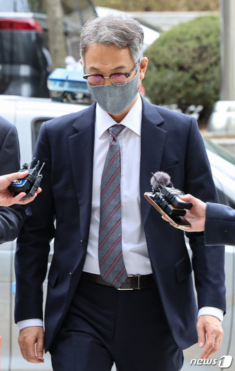 ‘협력업체 뒷돈’ 서정식 전 현대오토에버 대표 구속 기로