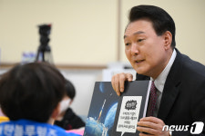 늘봄학교 찾아 특강하는 윤 대통령