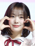QWER 자기 관리 철저히…김계란 체육관에서 다같이 운동 [N현장]