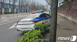음주운전자 잡던 순찰차 펜스 들이받아…브레이크 작동 안 돼
