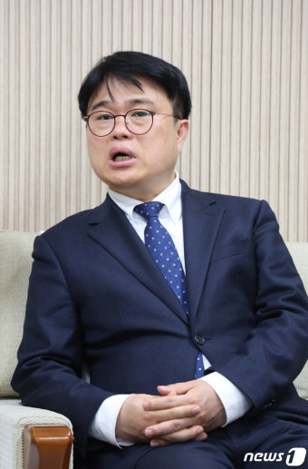 환담 나누는 임현택 의협 회장 당선인