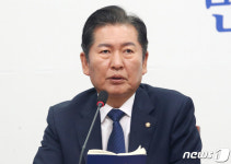 발언하는 정청래 최고위원