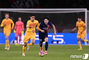 PSG 이강인, UCL 8강 2차전 바르셀로나 원정서 역전승 견인할까