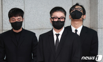 故 박보람 애도하는 로이킴·강승윤·박재정