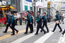 서울시내 순찰하는 경찰 기동순찰대