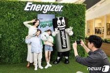 백만돌이와 함께 즐기는 ‘에너자이저 팝업스토어’