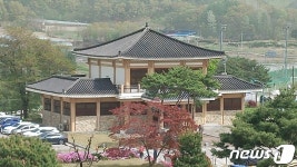 충북 보은군 향토민속자료전시관 폐관…693종 843점 유물 이삿짐