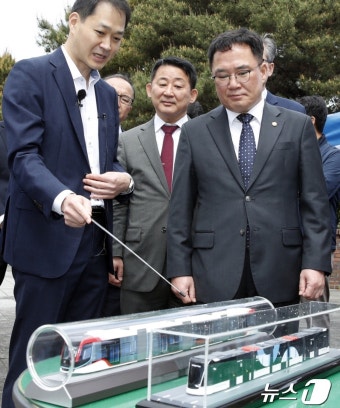 백원국 차관 충청권 광역급행철도(CTX) 현장 점검