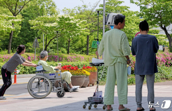 대형병원 교수 주 1회 휴진 가시화