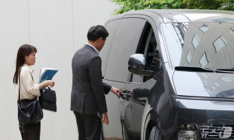 검찰 '이정섭 검사 처남 휴대폰 기록 확보 위해 압수수색'