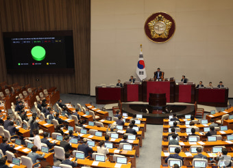 '채상병 특검법' 국회 통과…野 주도 168표 찬성