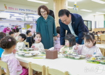 신설 유치원 방문한 서거석 전북교육감 “새 출발 응원해요”
