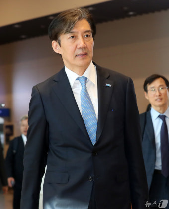 부산서 당선자 워크숍 참석하는 조국 대표