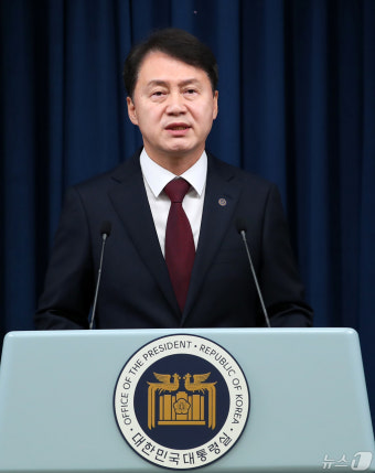 [프로필] '부활' 민정수석 김주현…박근혜 정부서 법무차관