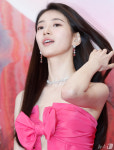 [뉴스1 ★]수지 억 소리나는 미모…목걸이 가격만 5억