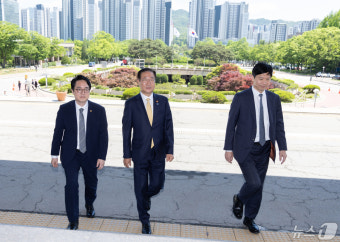 '윤 대통령 장모 가석방 심사 예정'