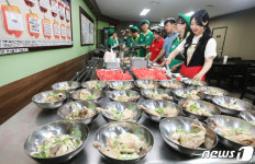 한국 삼계탕 8톤, 유럽 식탁 향해 첫 출항…독일에 첫 수출