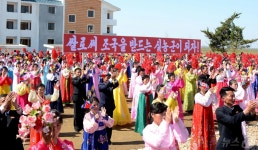 노동신문, 국경관문도시 신의주에 새 살림집 건설 선전