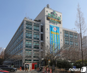 부산 연제구, 내년부터 고령운전자 면허증 자진 반납하면 30만원 지원