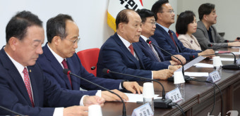 황우여 위원장 '비대위 주재'