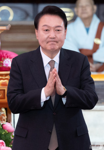 윤석열 대통령, 부처님오신날 봉축법요식 참석