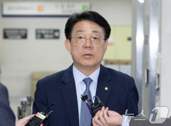 공판 출석하는 허종식 의원