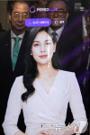 인공지능 시대를 마주보며