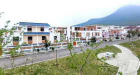 북한 사리원시 문현농장에 들어선 새 살림집…만복의 보금자리