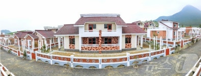 북한 사리원시 문현농장의 새 살림집…사회주의 농촌 비약전 발전 이룩