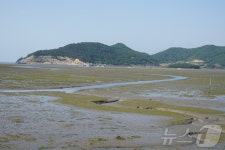 진도 서해랑길을 가다…⑥쪼깐 쉬어가는 해안 낙원길(11코스)
