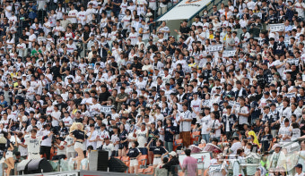 KBO리그, 285경기 만에 400만 관중 돌파