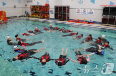 생존수영 배워요