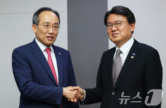 추경호 국민의힘 원내대표, 황운하 조국혁신당 원내대표 예방